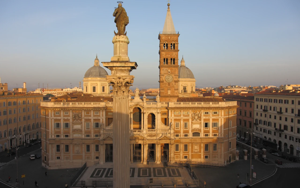 A stunning view of Basilica di Santa Maria Maggiore, a historic and magnificent church in Rome, Italy.