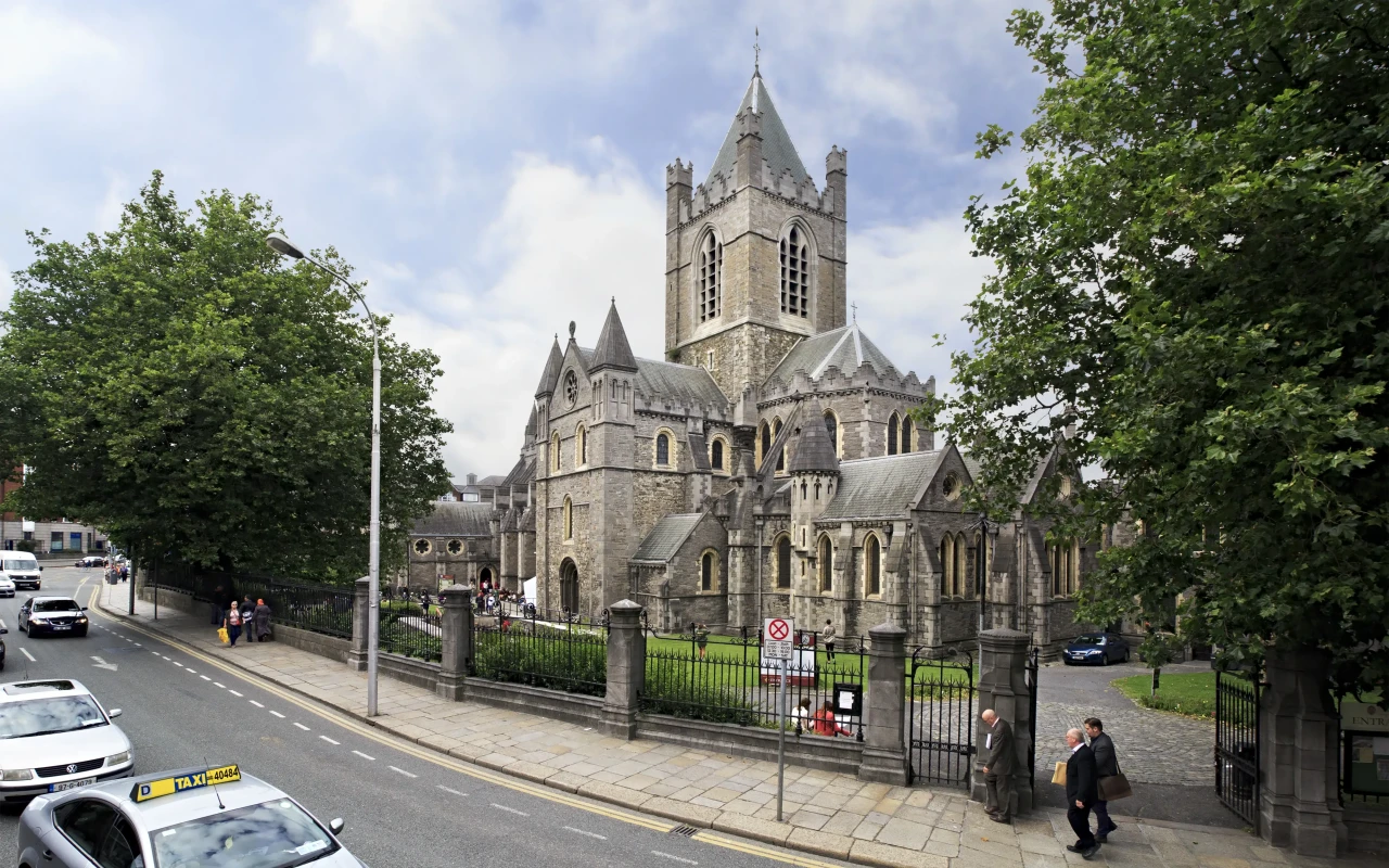 Stunning view of Christ Church Cathedral, a historic architectural masterpiece