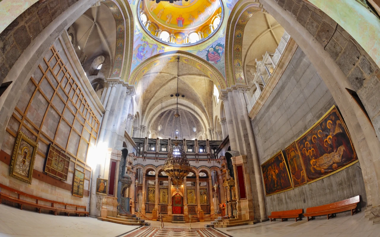Visit the Church of the Holy Sepulchre: A Sacred Christian Site in Jerusalem