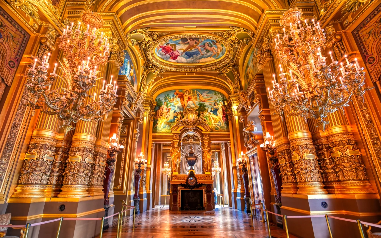 Explore the Palais Garnier: A Stunning Paris Opera House