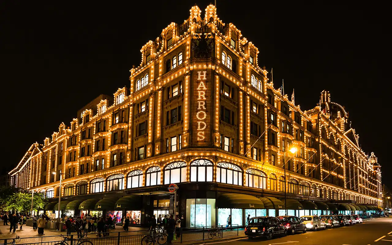 Luxurious Shopping Experience at Harrods, London