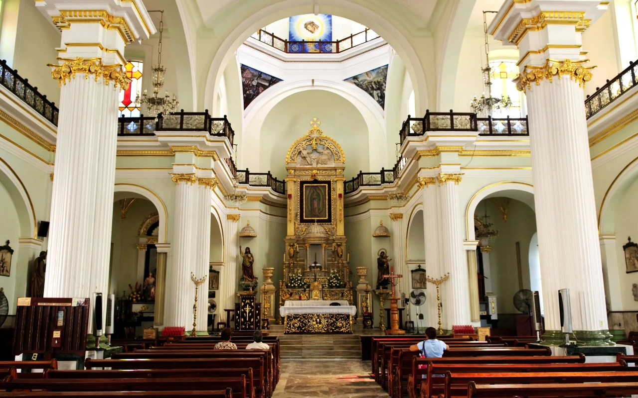 Visit the Basilica of Our Lady of Guadalupe: A Pilgrimage Site in Mexico City