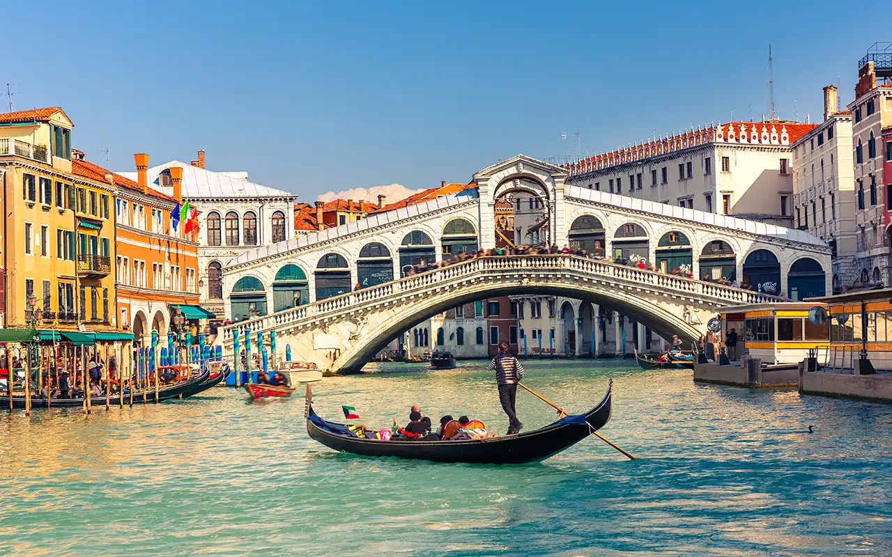 Historic Charm of The Rialto Bridge