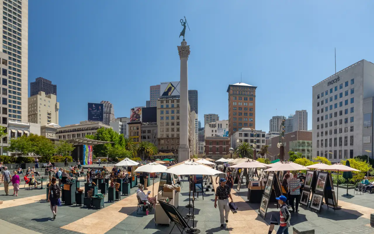 Panoramic view of the bustling San Francisco Union Square