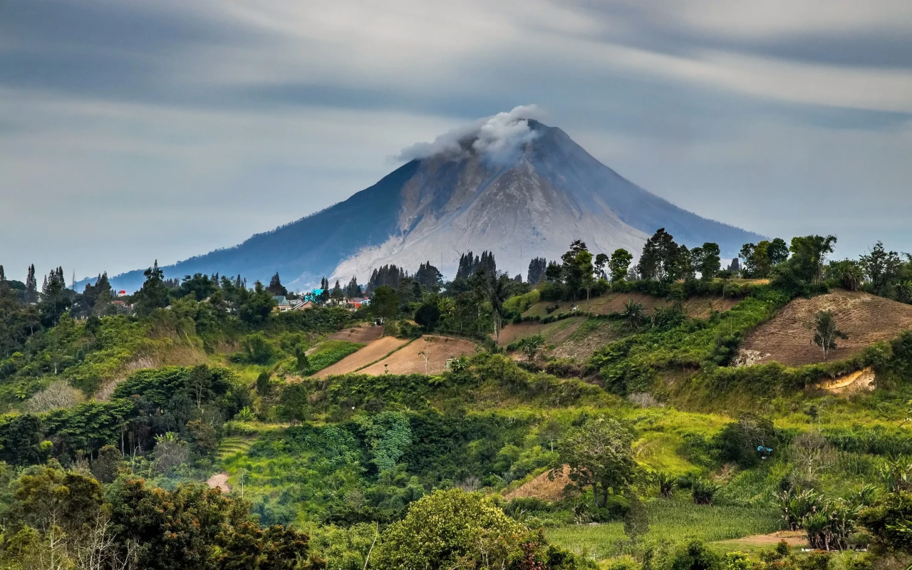 Explore Sumatra: A Wild and Untamed Indonesian Island