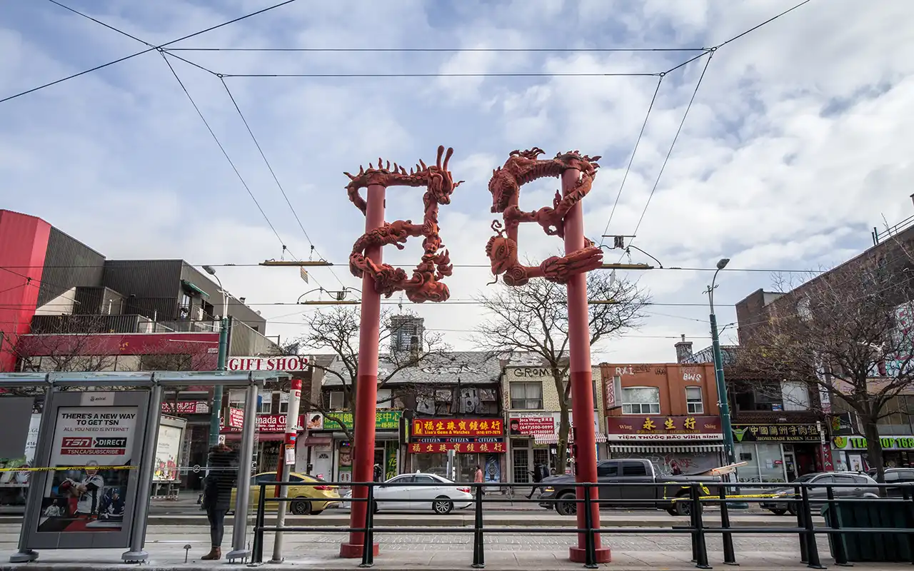 Dynamic Streets and Markets of Chinatown, Toronto