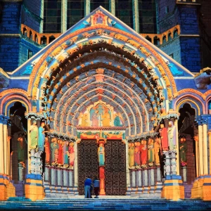 Visit the Chartres Cathedral: A Masterpiece of Gothic Architecture in France