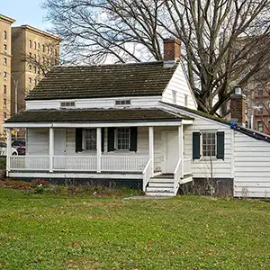 Edgar Allan Poe Cottage
